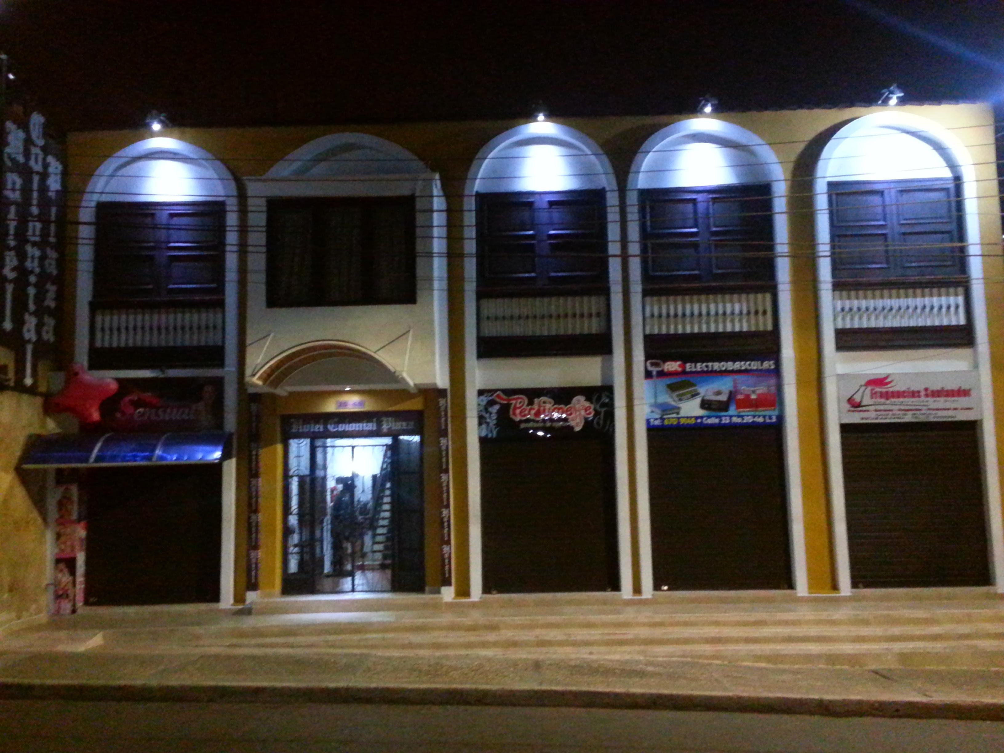 Hotel Colonial Plaza Bucaramanga Esterno foto