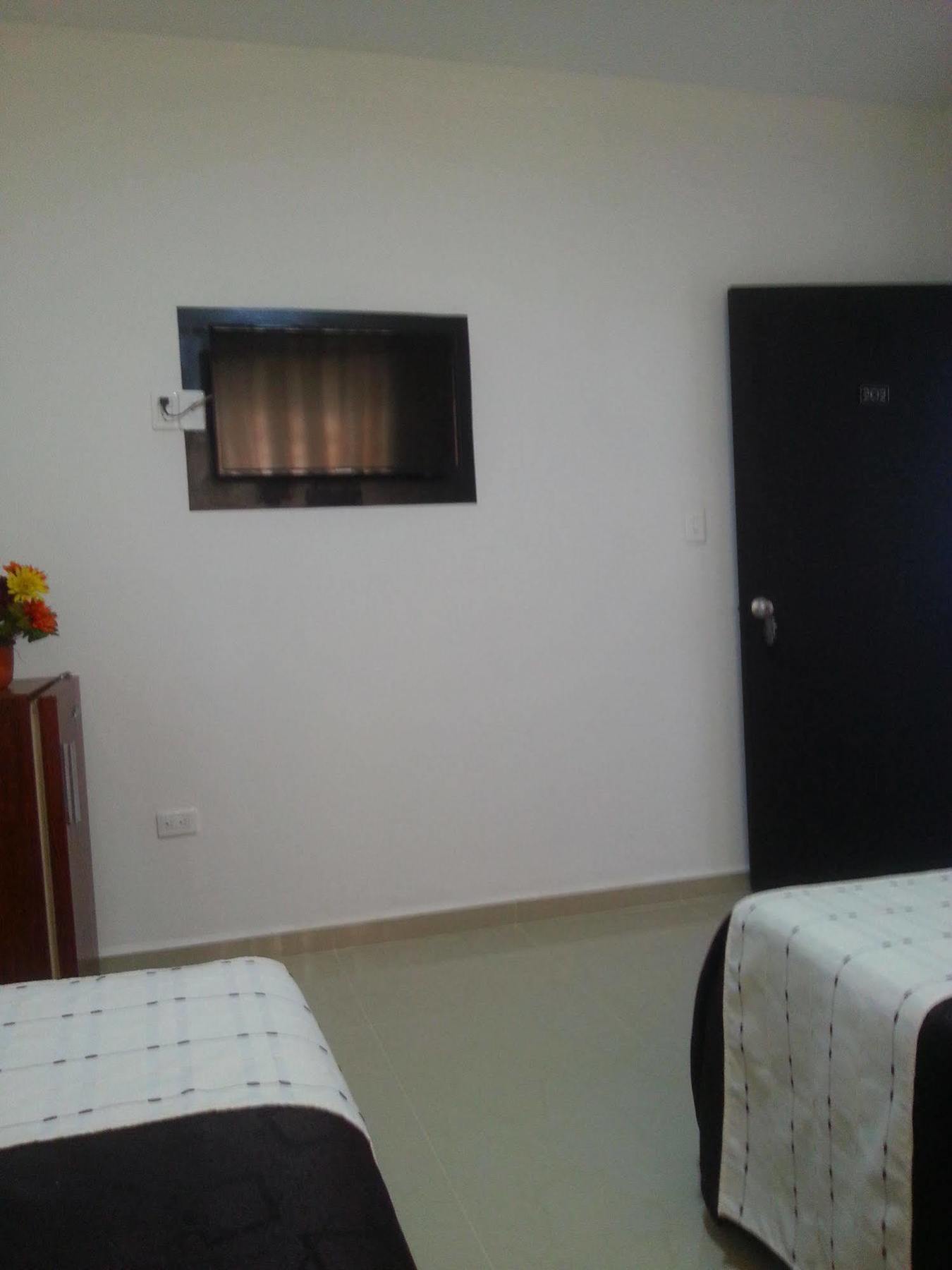 Hotel Colonial Plaza Bucaramanga Esterno foto